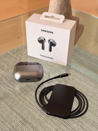 Samsung Galaxy Buds3 Plateados