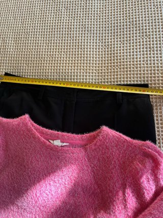 Conjunto Top Rosa y Pantalón Negro
