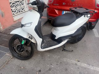Peugeot Tweet 125 Pro (Cargo)