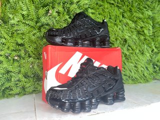 Nike Shox TL Negro Talla 42