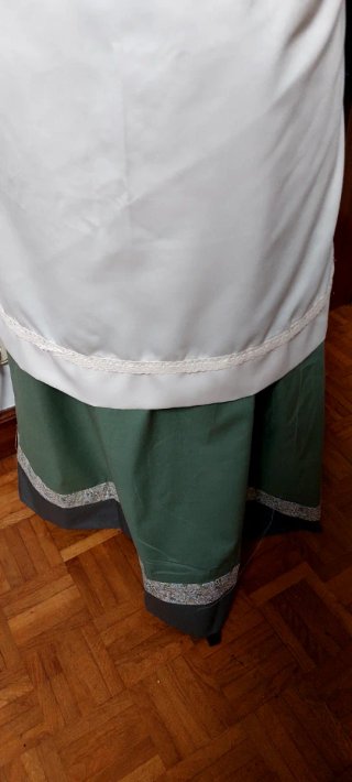 Traje de casera tradicional