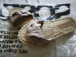 Sandalias planas ASOS beige/marrón