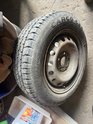 Rueda Goodyear Cargo G26 195/65 R16C