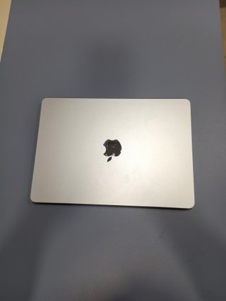 MacBook Air M4