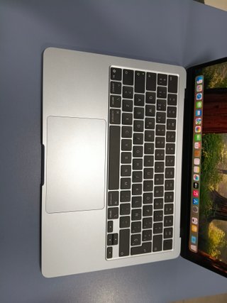 MacBook Air M4