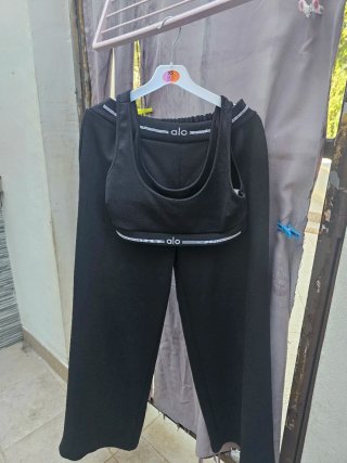 Conjunto deportivo Alo negro Talla L