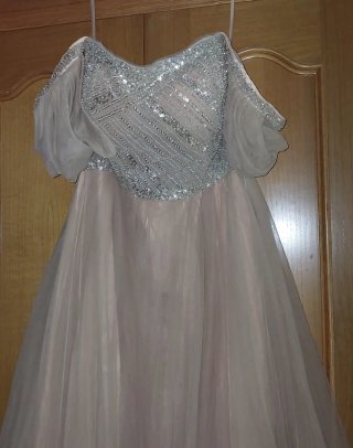 Vestido de fiesta con pedrería Shein