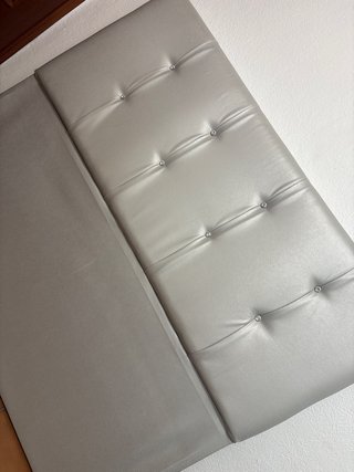Cabecero gris polipiel