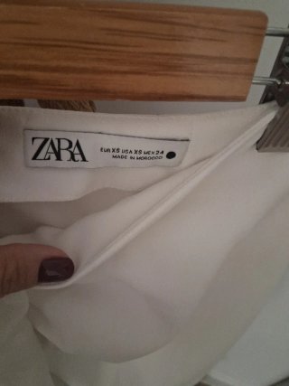 Falda midi nudo Zara blanca Talla XS