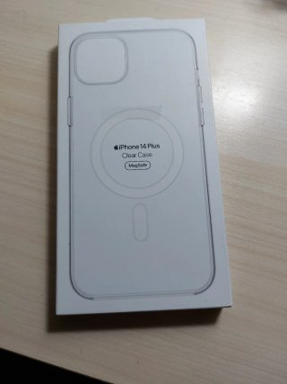 Cover Apple Clear Case con MagSafe per iPhone 14 Plus