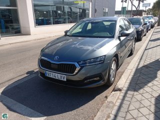 Skoda Octavia 2022 2.0tdi 150cv