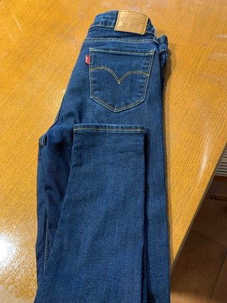 Pantalón Vaquero mujer Levi's Etiqueta Roja