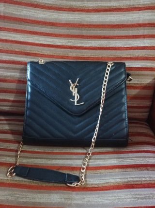 Borsa Yves Saint Laurent Nero