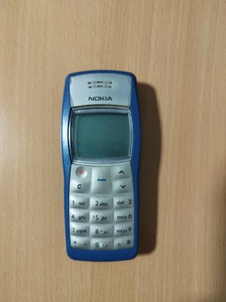 Móvil antiguo Nokia