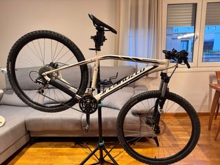 Bicicleta MTB Specialized Rockhopper