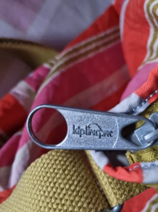 Bolso Kipling Multimix Rayas Naranja/Rosa
