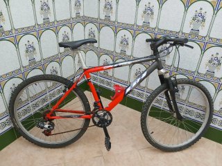 Bicicleta BH Supra 600