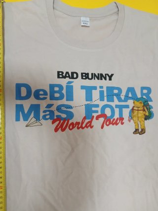Camiseta Bad Bunny De Bi Tirar Más Fots World Tour