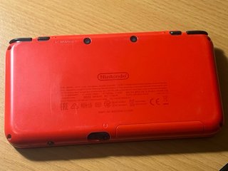 Nintendo DS 2XL Pokeball