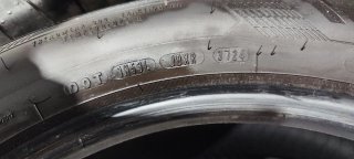 Pareja de Neumáticos Goodyear 235/55 R18 100V