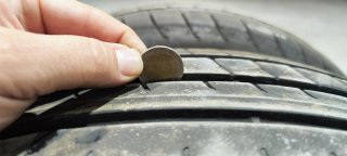 Pareja de Neumáticos Goodyear 235/55 R18 100V