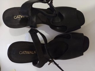 Sandalias tacón Catwalk negras talla 40