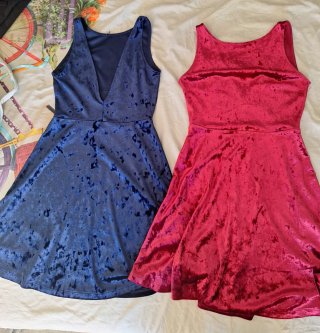 2 Vestidos de Vuelo Terciopelo