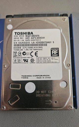 Disco Duro Toshiba 750GB SATA 2.5