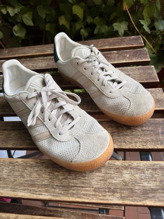 Zapatillas Adidas Gazelle Blanco roto Talla 38