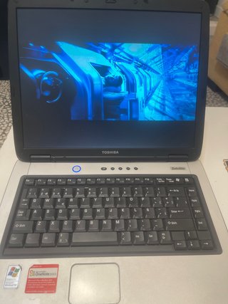 Toshiba Satellite Portátil