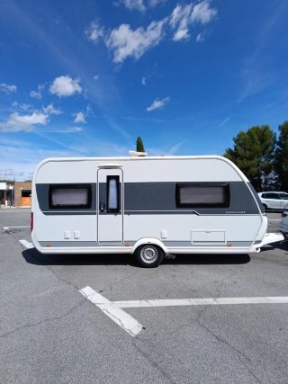 Caravana Hobby Excellent 495 UFE (2019)
