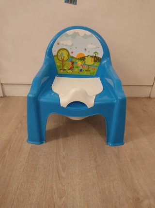 Orinal azul para bebé con diseño infantil