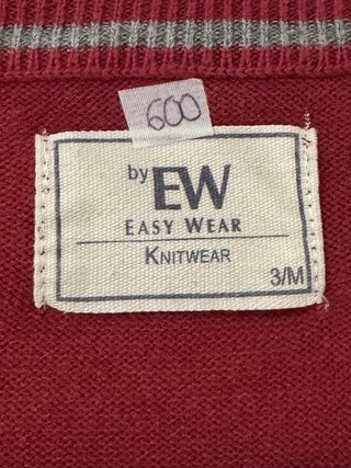 Jersey EW Rojo Cuello Pico Manga Larga Talla M