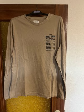 Camiseta Primark L Manga Larga Beige Estampado Caf