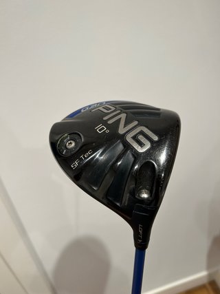 Set di mazze da golf. Driver, legno 3 e ibrido 4