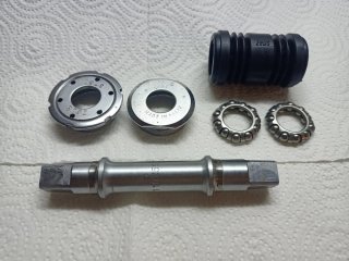 Pedalier Zeus para Bicicleta de Carretera. LEER