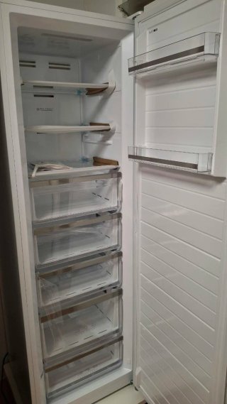Congelador vertical ARTICA Nuevo a estrenar
