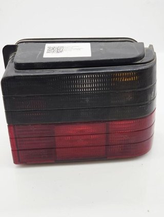 Citroen 3350 2211753 piloto trasero derecho bx