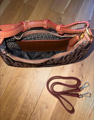 Borsa Fendi Beige e Marrone
