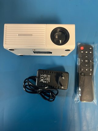 Mini proyector compacto