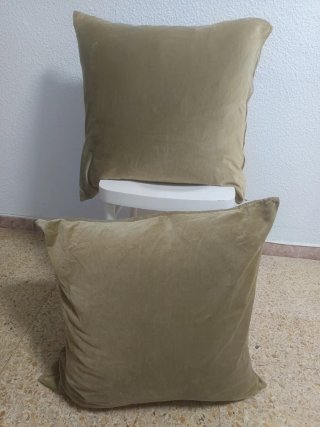 2 Cuscini Ikea 65x65 cm