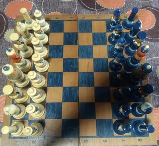 Scacchi Artigianali in Legno Stile Polacco