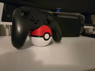 Soporte para Mandos estilo Pokéball