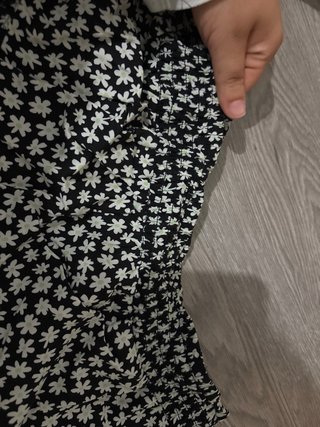Falda corta estampada flores