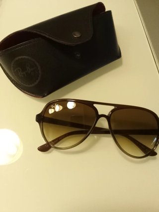 Gafas de sol Ray-Ban marrones