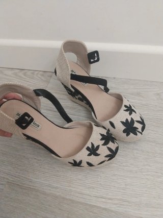 Sandalias de cuña 35,5