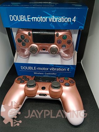 Mando  PS4 Nuevo con Caja Rosa
