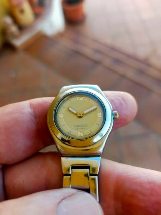 Orologio Swatch Irony Lady in acciaio inossidabile