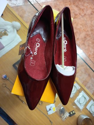 Zapatos Charo granate talla 37