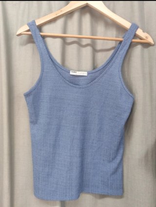Top de tirantes azul Pull&Bear